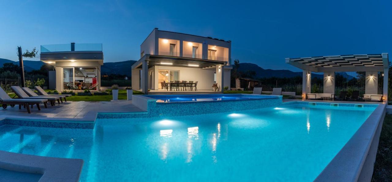 Vitis Villa Kastel Novi Exterior photo